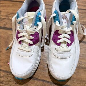 Nike Kids' White leather air max with Teal & Purple Accents